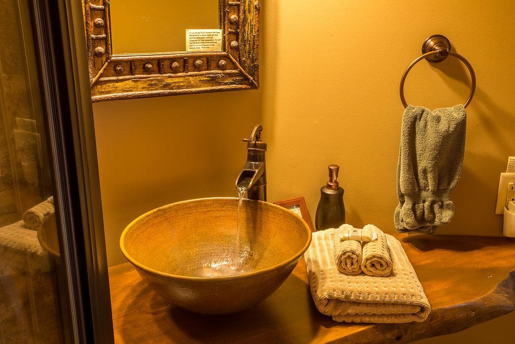 Snow Goose Bed And Breakfast Keene Valley Екстер'єр фото