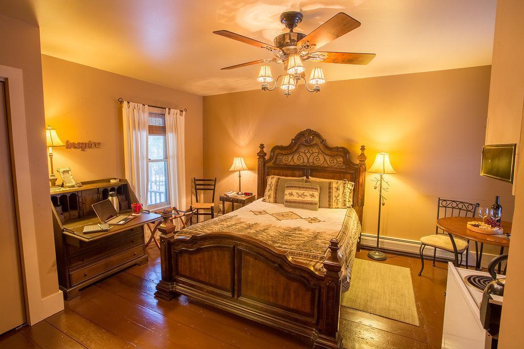 Snow Goose Bed And Breakfast Keene Valley Екстер'єр фото